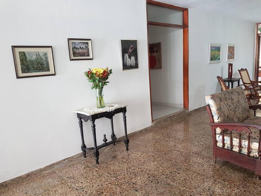 A Pocos Metros Del Mar Y Del Centro Historico Homestay *