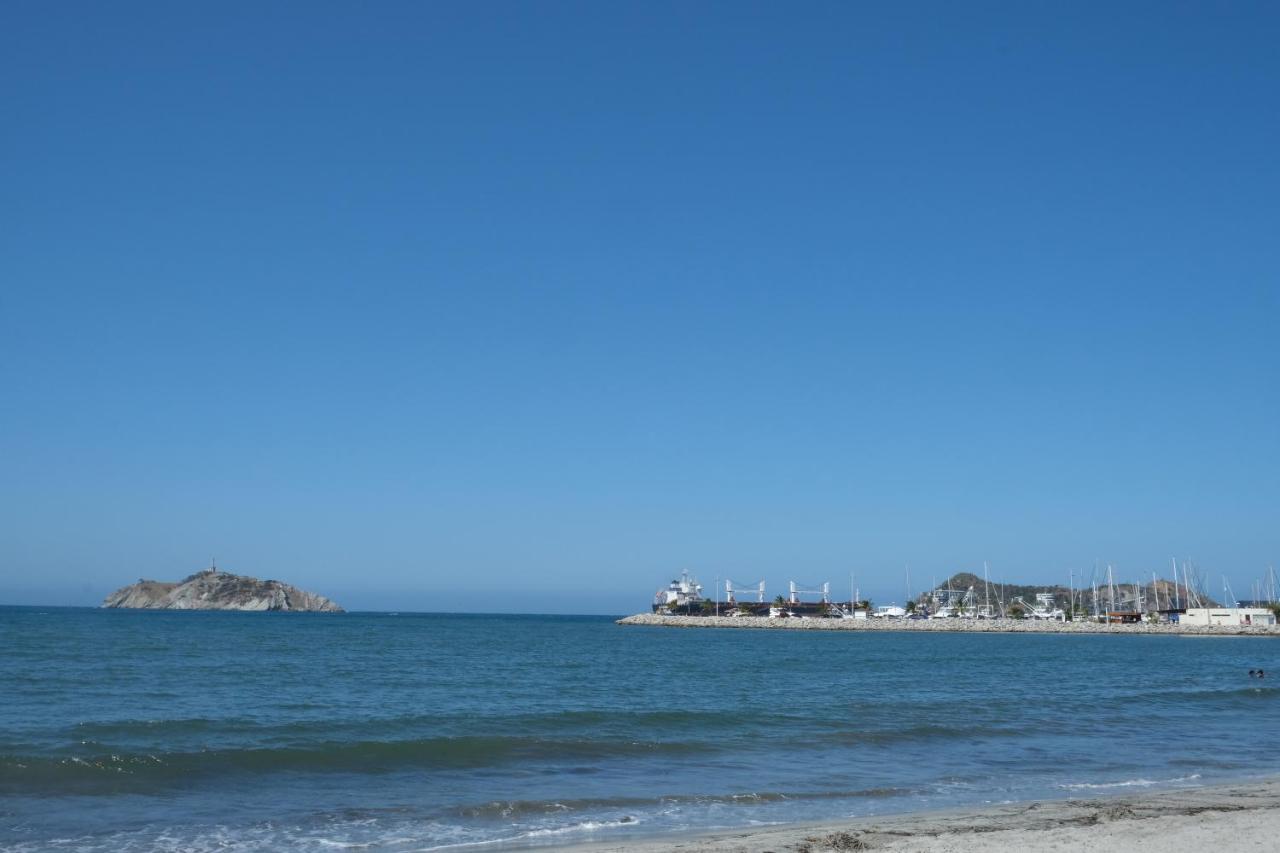 A Pocos Metros Del Mar Y Del Centro Historico Homestay Santa Marta (Magdalena)